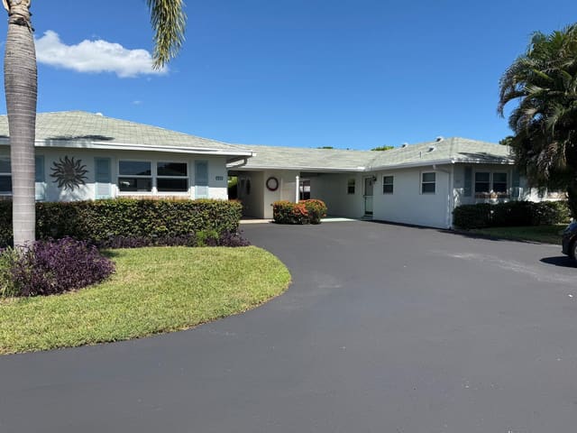 446 Bluebird Lane, sold in Country Manors Condo, Delray Beach, FL