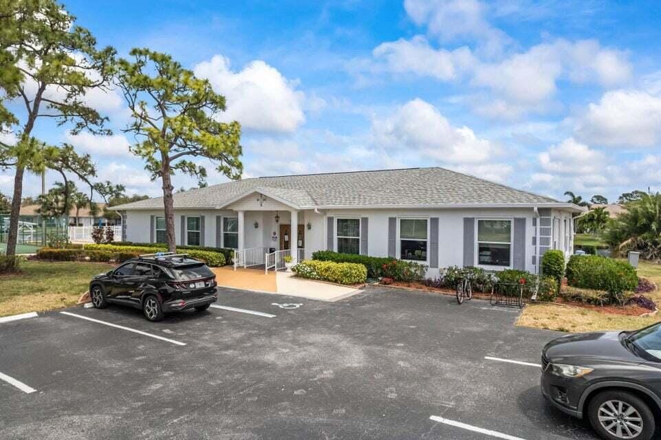 1238 S Lakes End Drive B, Fort Pierce, FL 34982 photo 17