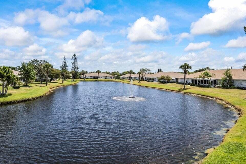 1238 S Lakes End Drive B, Fort Pierce, FL 34982 photo 18