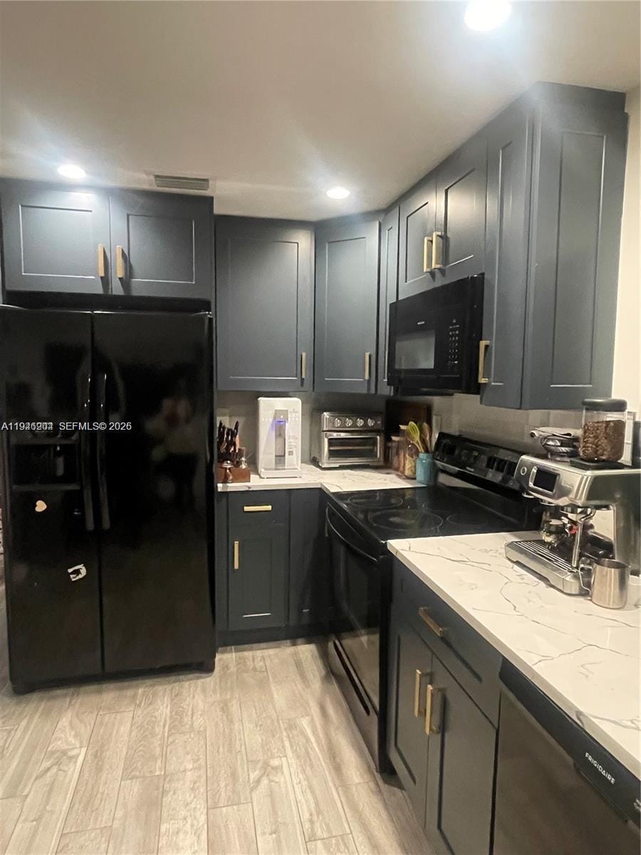 2730 Adams Street — photo 3