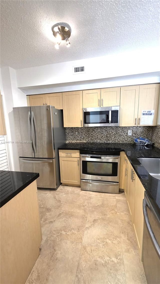 2090 W Preserve Way 301, Miramar, FL 33025