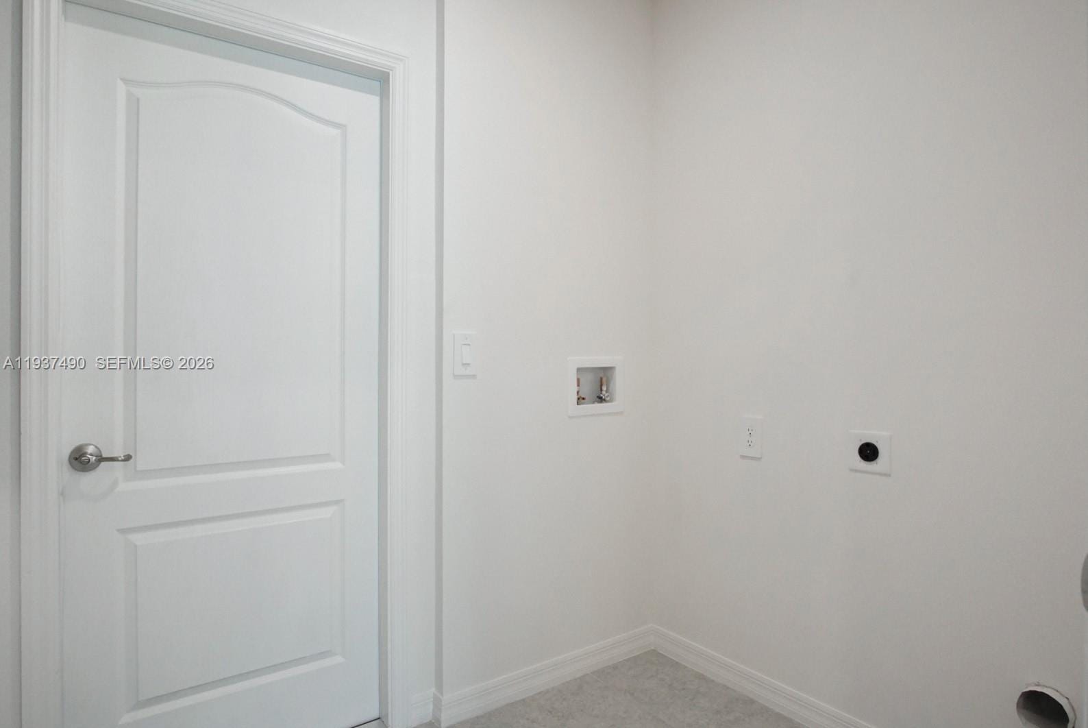811 SE Seahouse Drive — photo 7