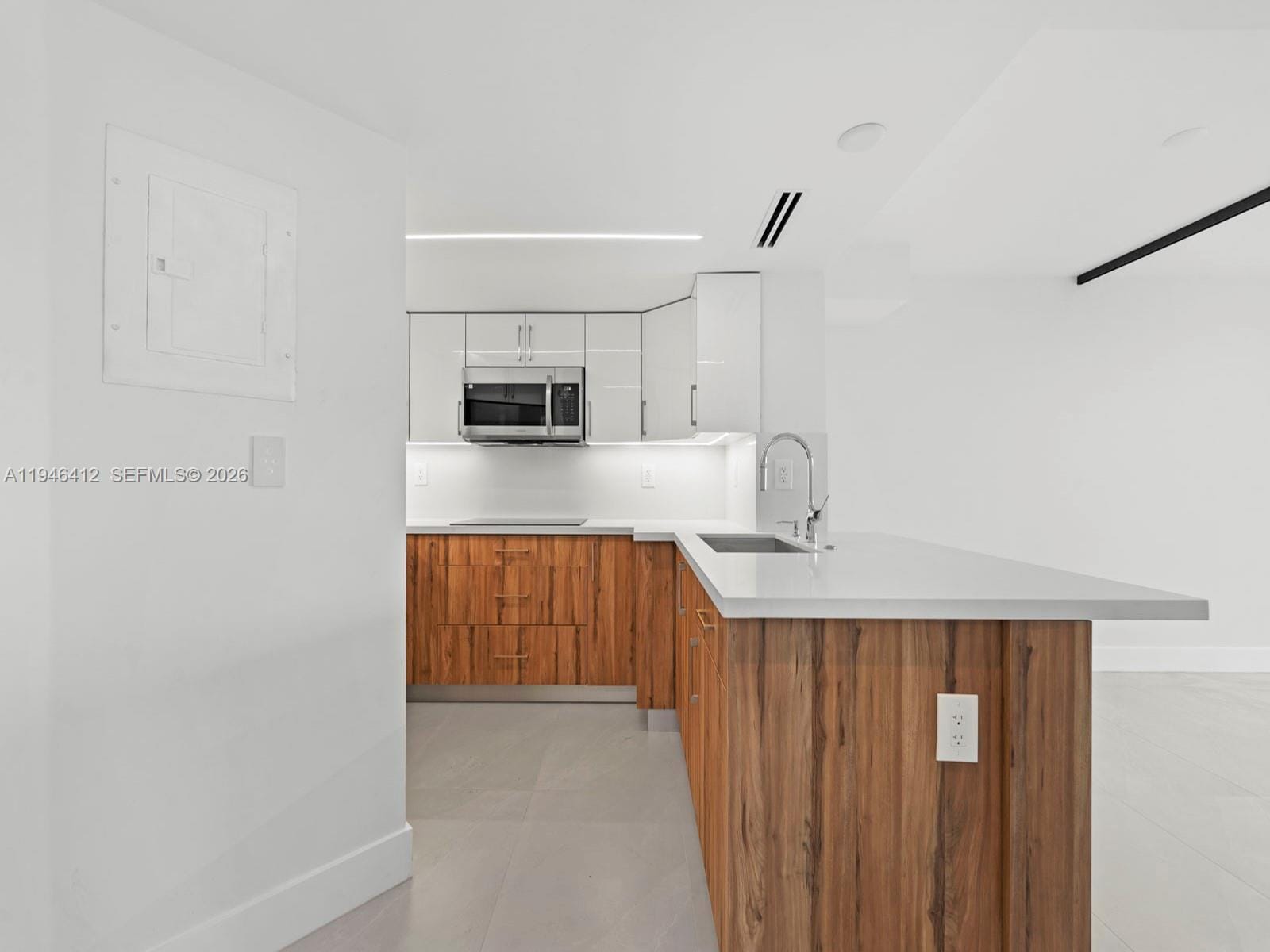 8215 SW 152nd Avenue G-308 — photo 2
