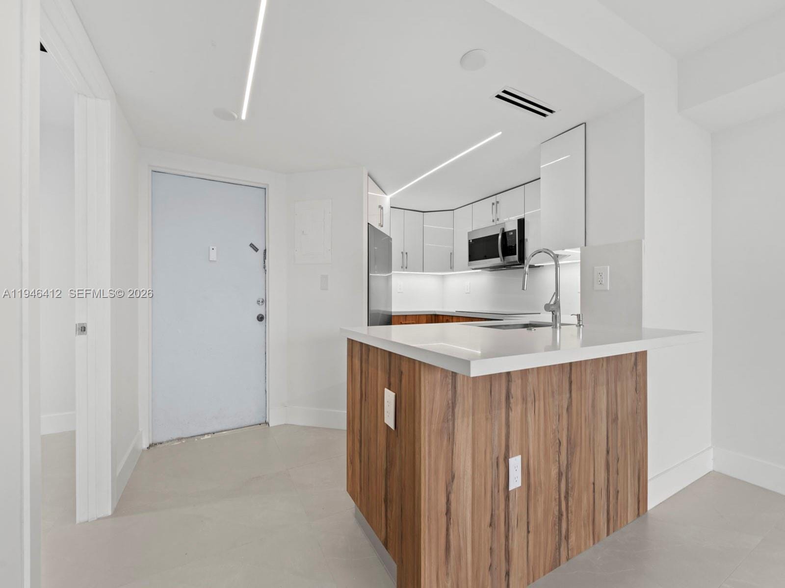 8215 SW 152nd Avenue G-308 — photo 4