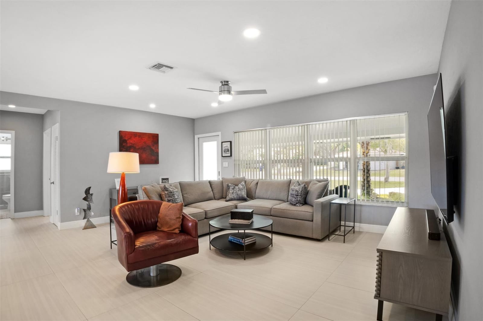 833 NE 17th Court, Fort Lauderdale, FL 33305 photo 6