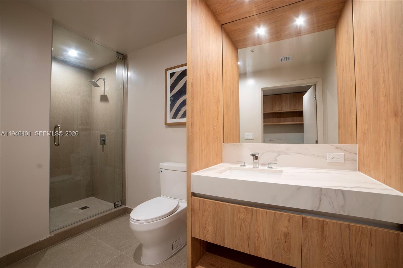 11 NE 6th 1908 — photo 3