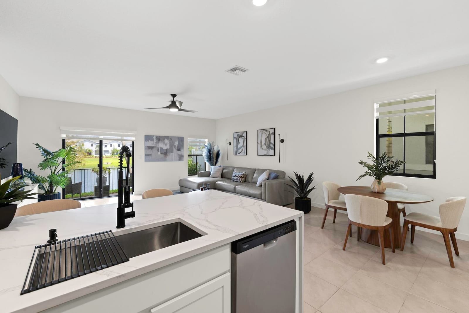 353 NW 8th Court, Pompano Beach, FL 33060 photo 5