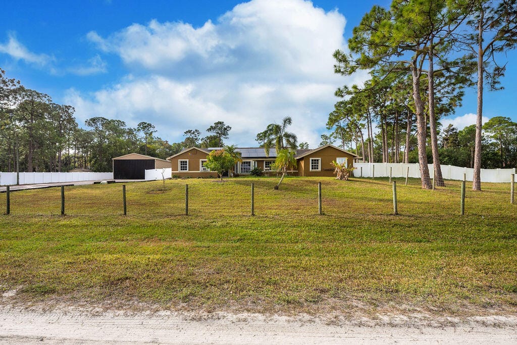 16896 N 76th Street N, Loxahatchee, FL 33470 photo 2