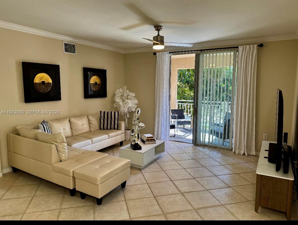 6434 Emerald Dunes Drive 304, West Palm Beach, FL 33411, West Palm Beach