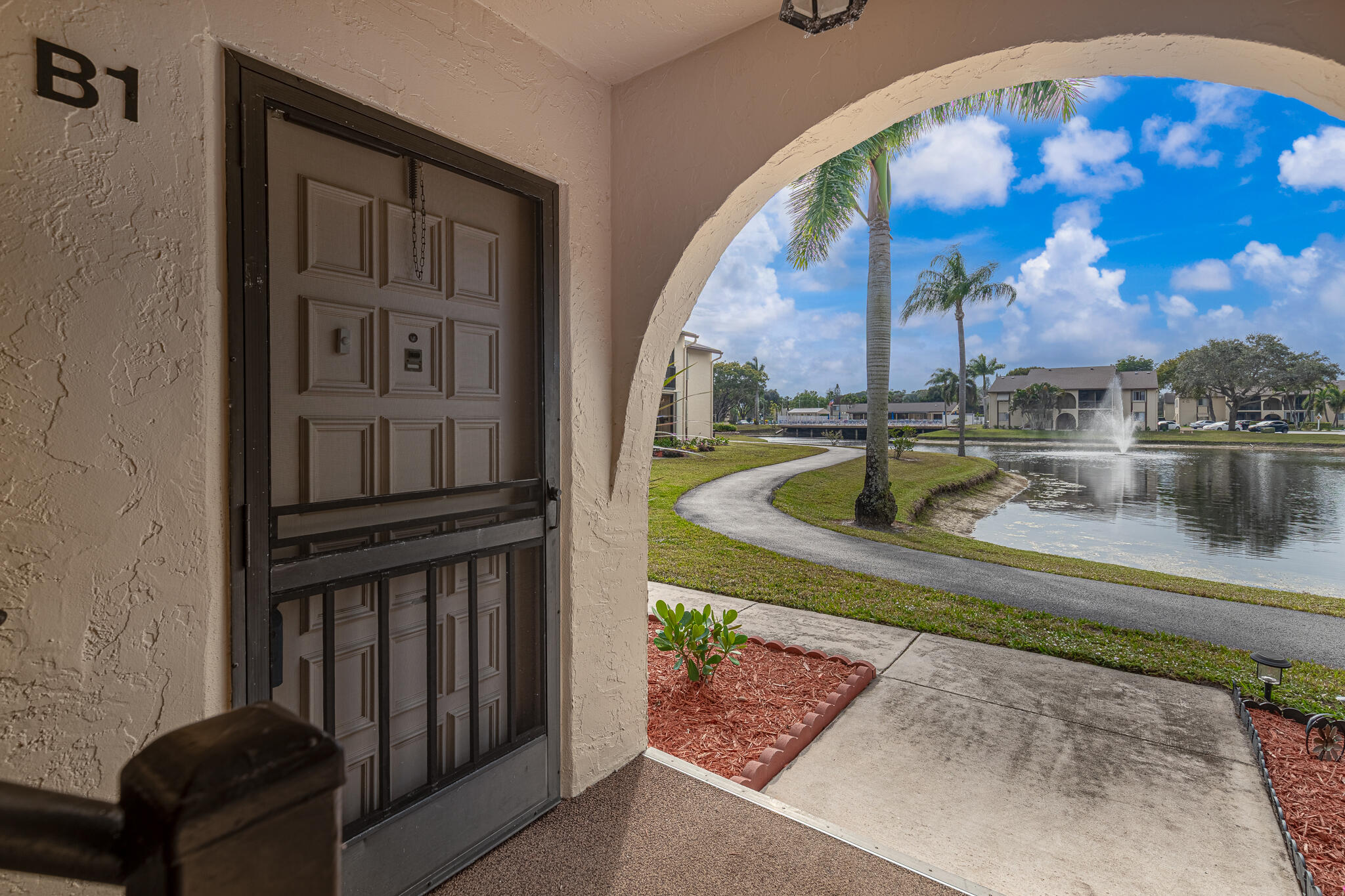 128 Lake Pine Circle B-1, Greenacres, FL 33463, Greenacres