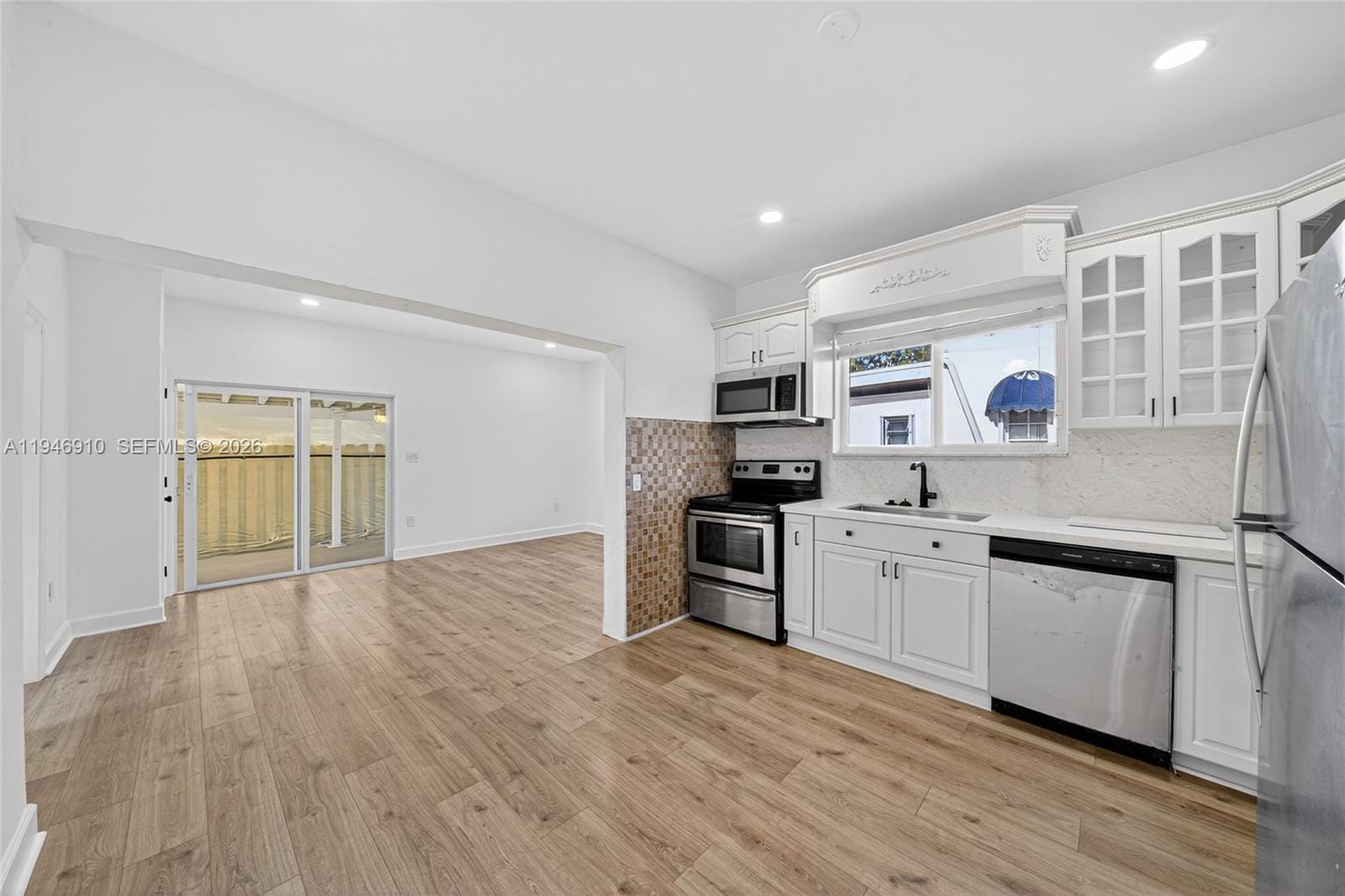 426 SW 26th Road, Miami, FL 33129 photo 30