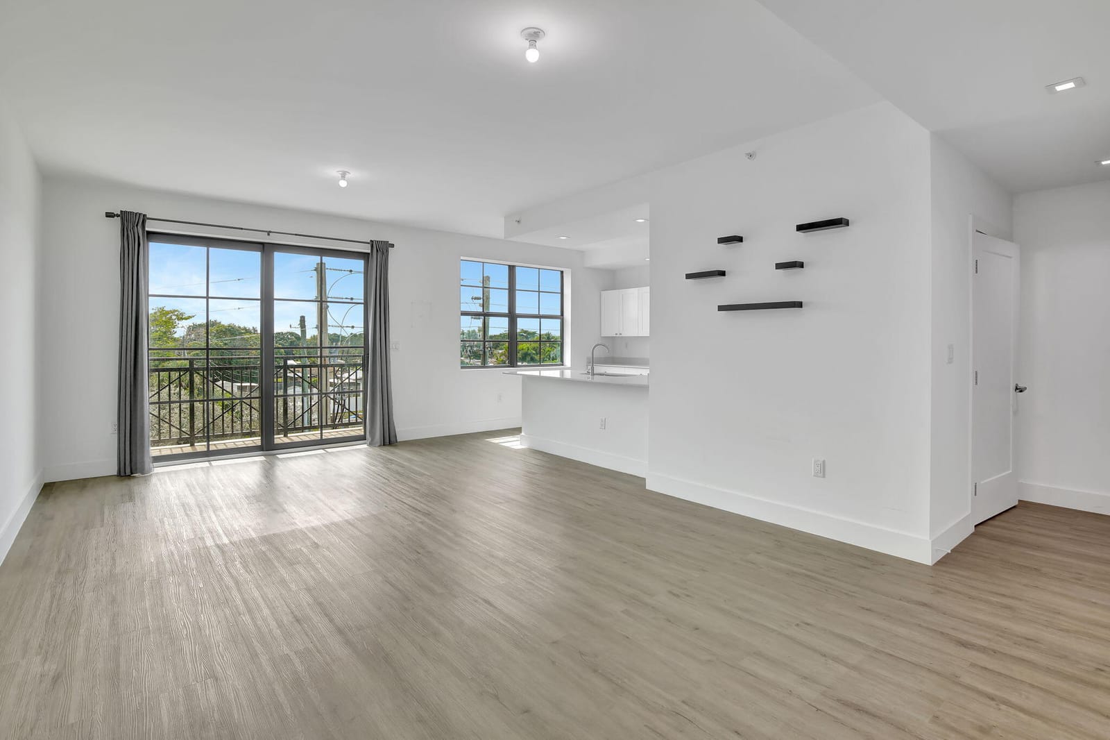 4100 SW 64th Avenue 315, Davie, FL 33314 photo 2