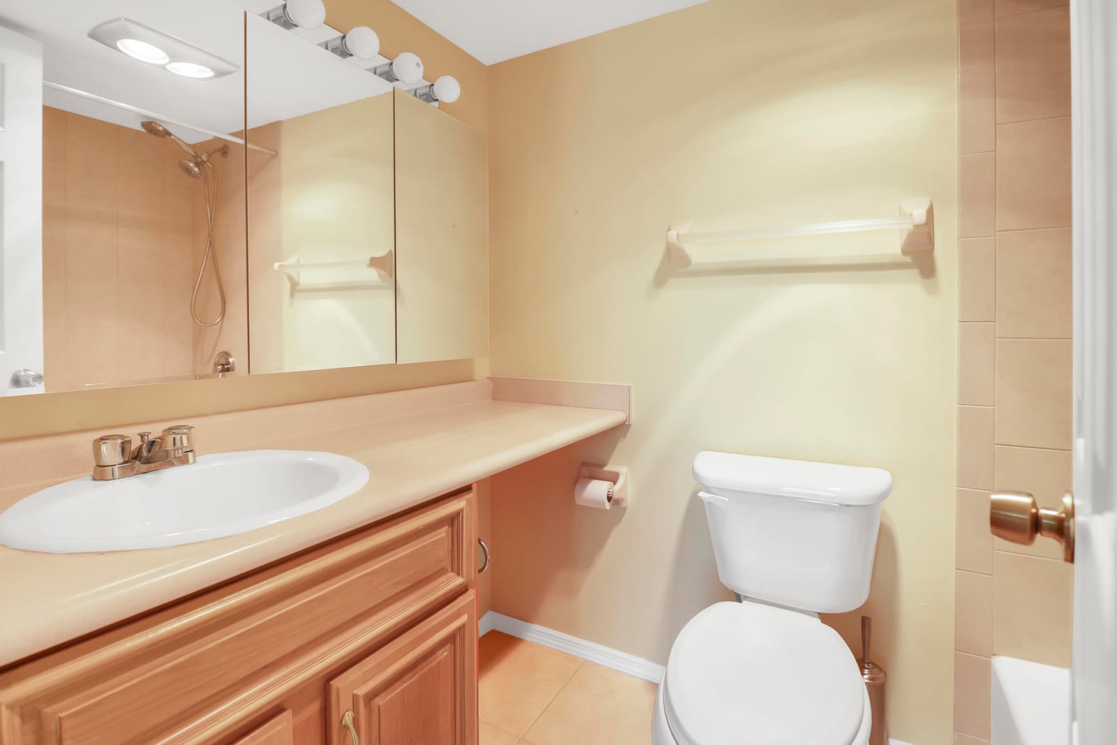 12016 Greenway Circle S 204 — photo 4
