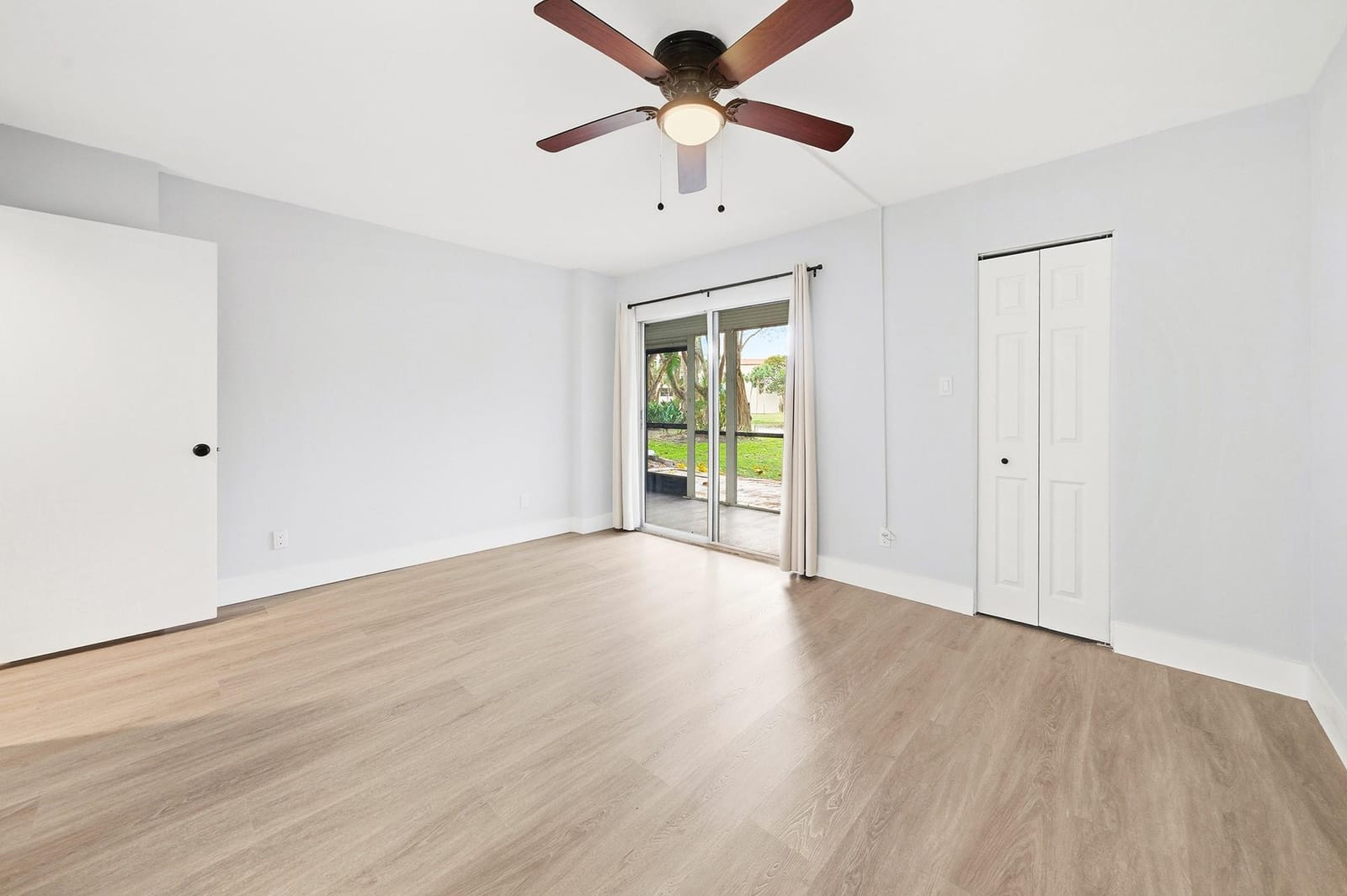2214 S Cypress Bend Drive 106, Pompano Beach, FL 33069 photo 28