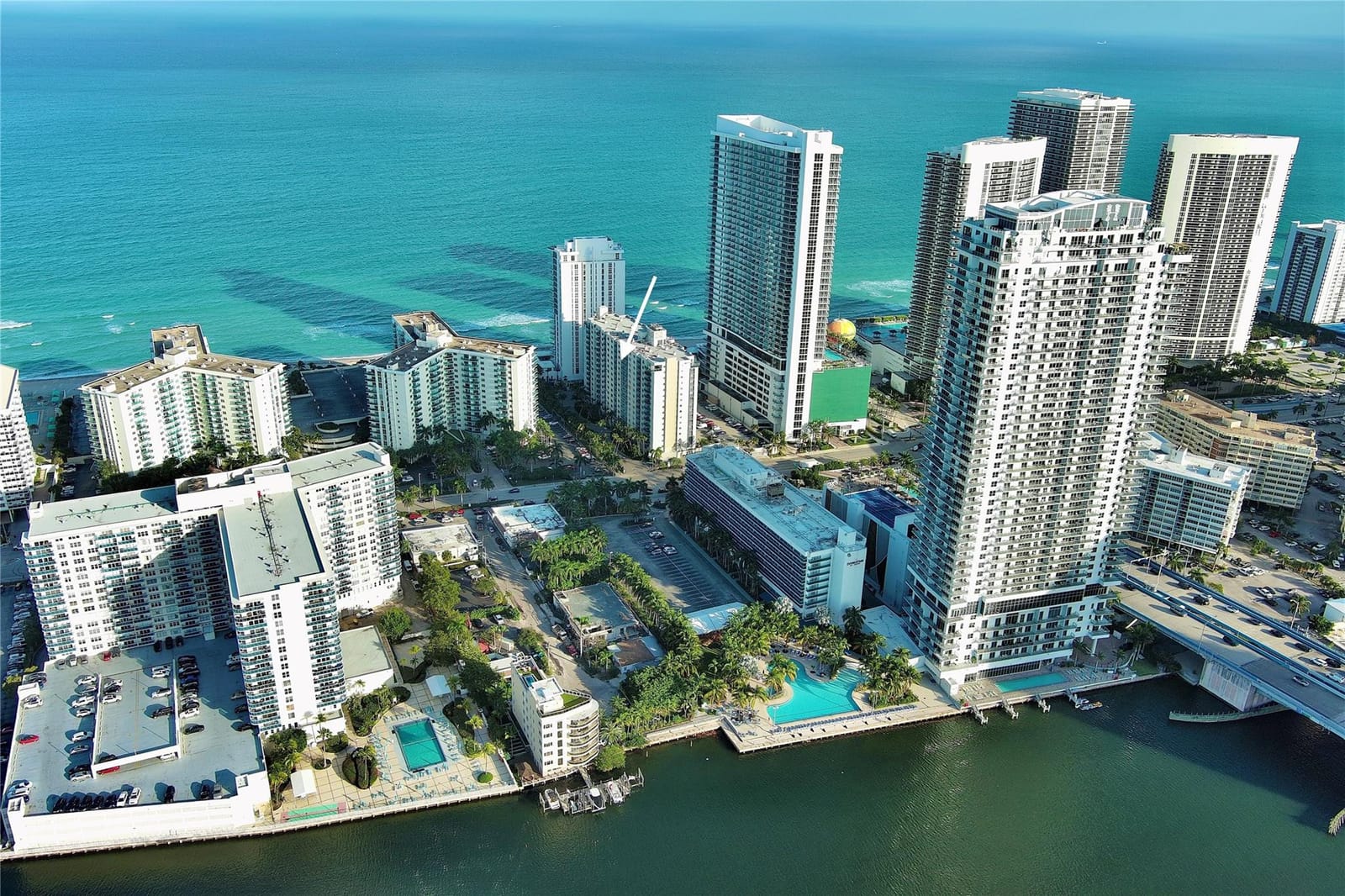 4001 S Ocean Drive 14g, Hollywood, FL 33019