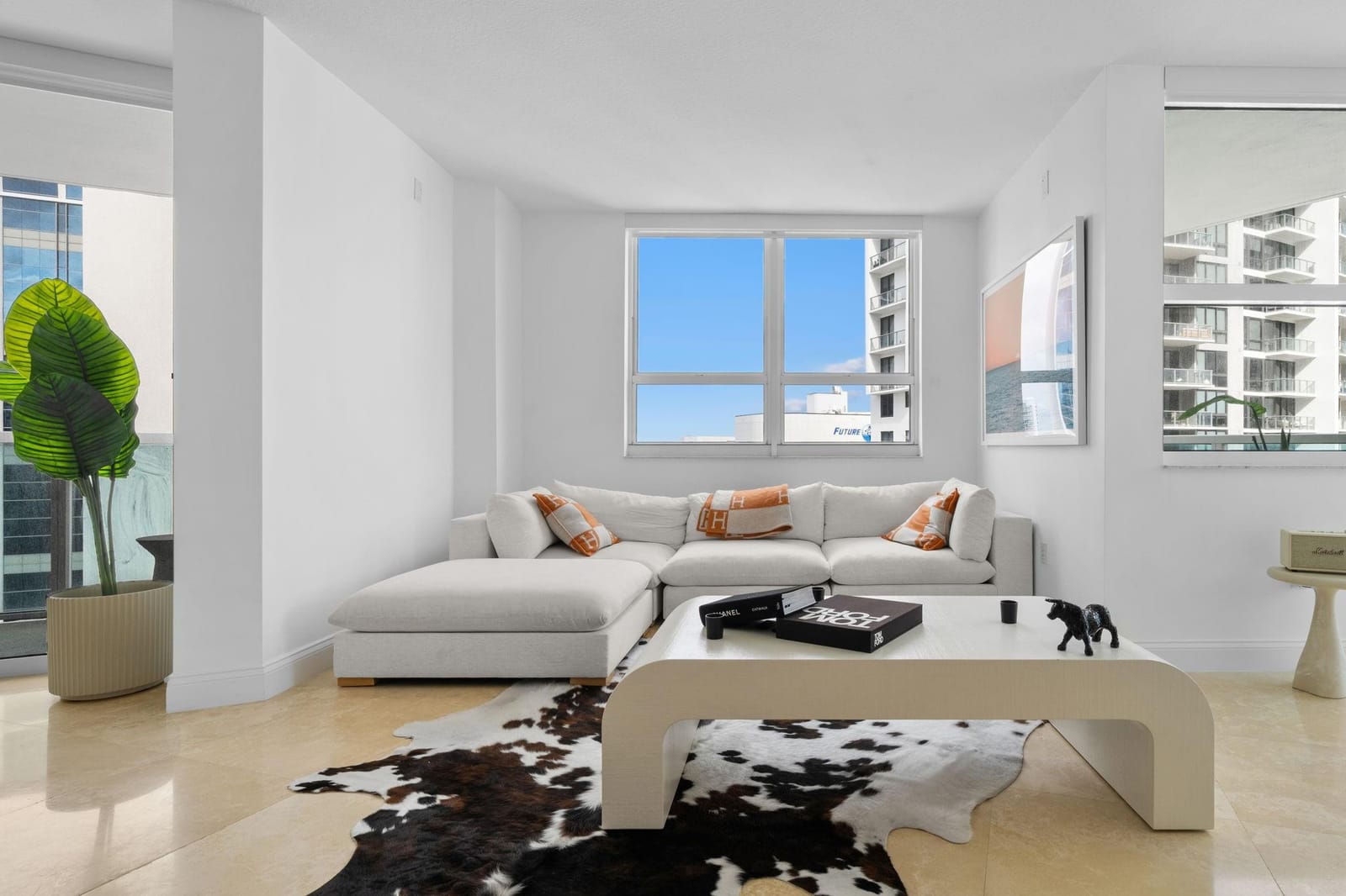 350 SE 2nd Street 2670, Fort Lauderdale, FL 33301 photo 4