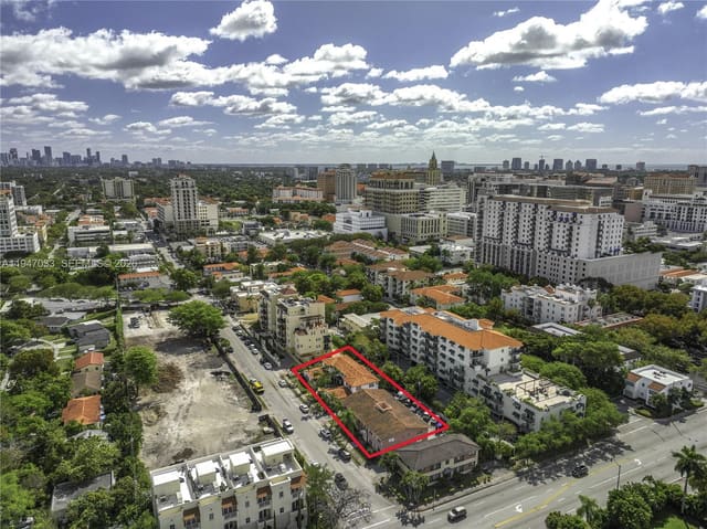 330 - 340 Madeira Avenue, Coral Gables, FL 33134