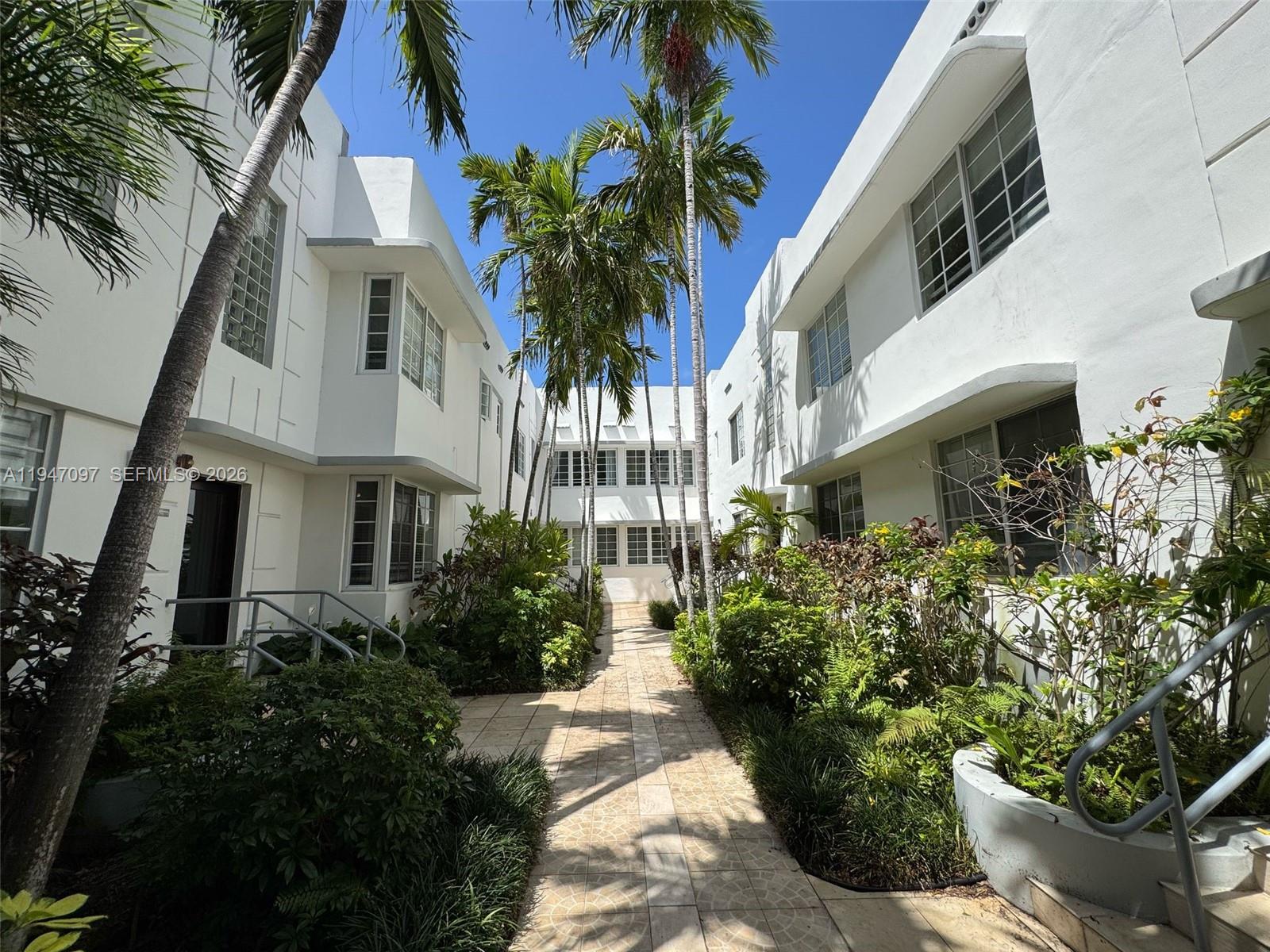 1000 Meridian Avenue 17, Miami Beach, FL 33139, Miami Beach