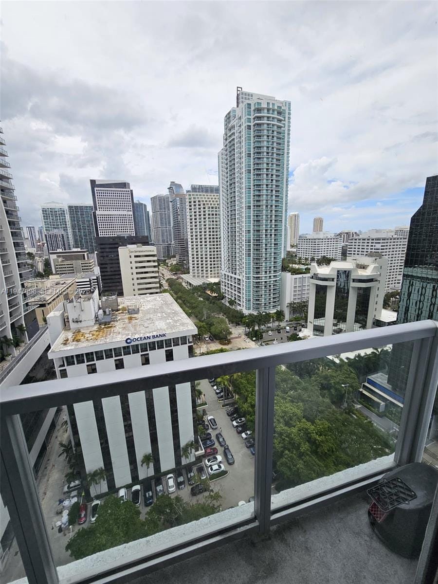 1060 Brickell Avenue 1917 — photo 10