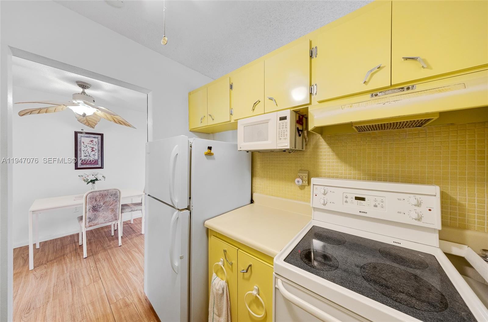 15600 NE 6th Avenue 28D — photo 8