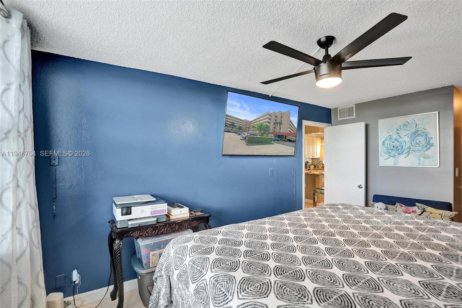 8900 Washington Boulevard PH5 — photo 10