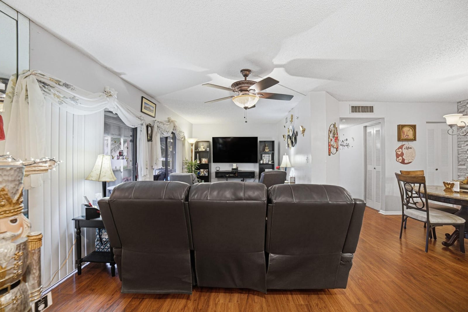 9754 N Belfort Circle 9754, Fort Lauderdale, FL 33321 photo 18