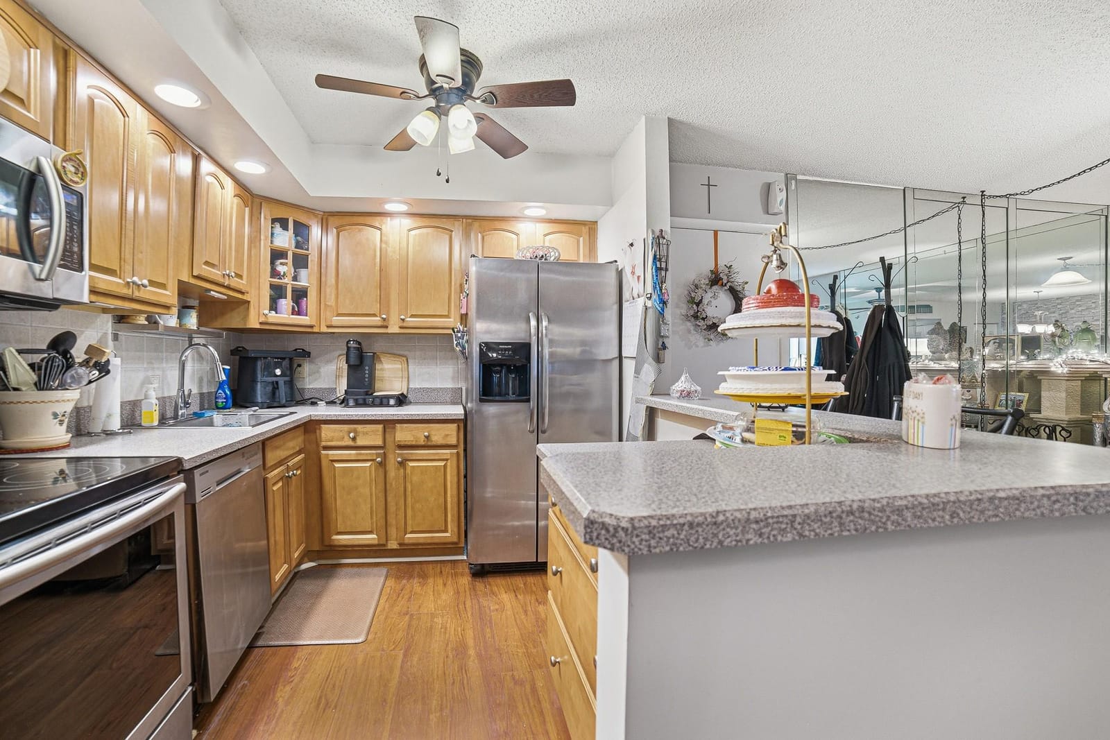 9754 N Belfort Circle 9754 — photo 3