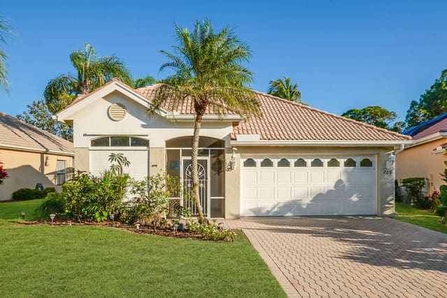 709 SW Saint Vincent Cove, sold in Lake Charles, Port St Lucie, FL
