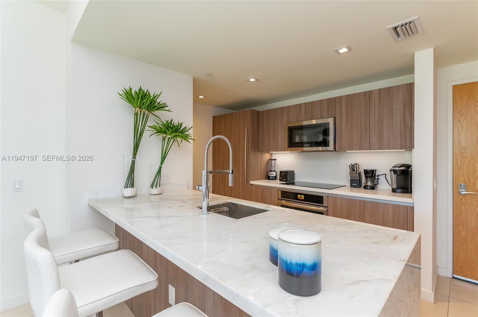 401 N Birch Road 502, Fort Lauderdale, FL 33304 photo 4