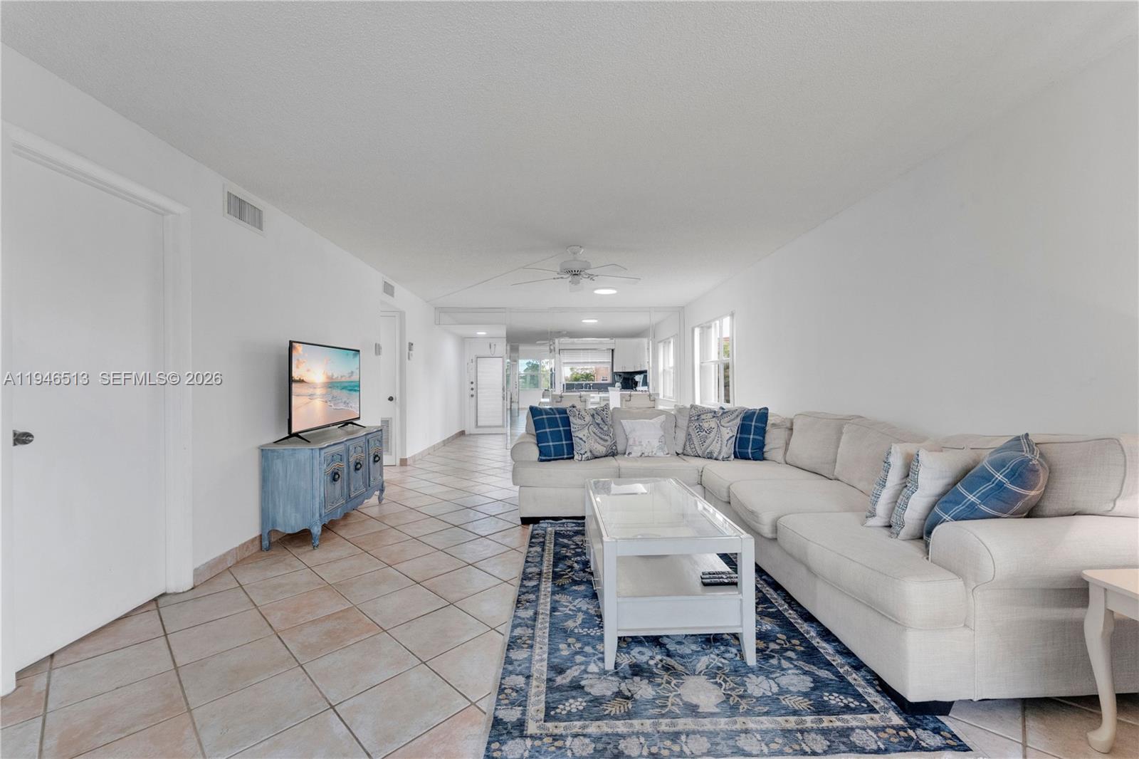 9721 Sunrise Lakes Boulevard 201 — photo 2