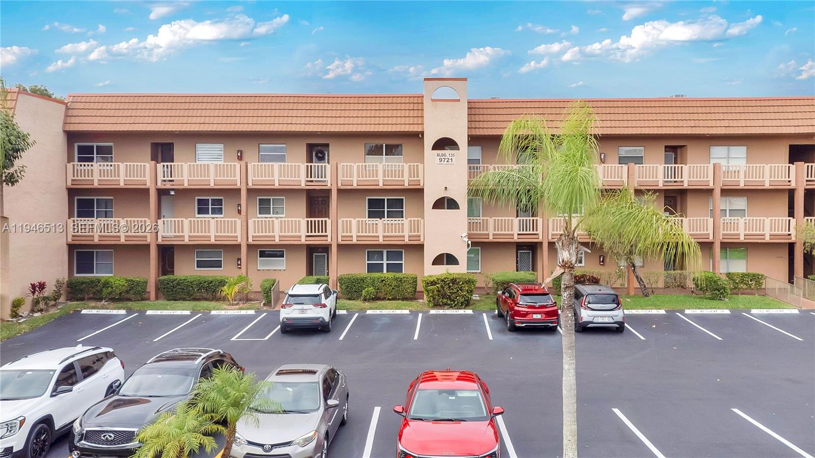9721 Sunrise Lakes Boulevard 201, Sunrise, FL 33322 photo 18