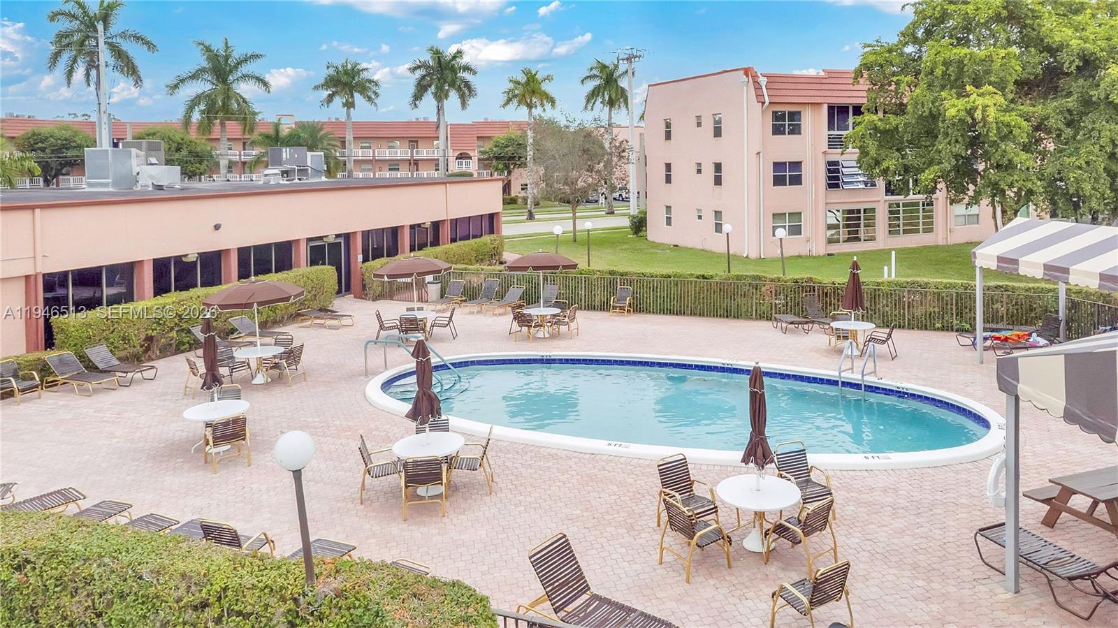 9721 Sunrise Lakes Boulevard 201, Sunrise, FL 33322 photo 27