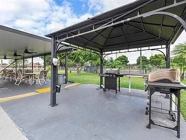 9202 NW 81st Court, Tamarac, FL 33321 photo 29
