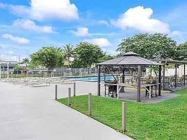 9202 NW 81st Court, Tamarac, FL 33321 photo 30
