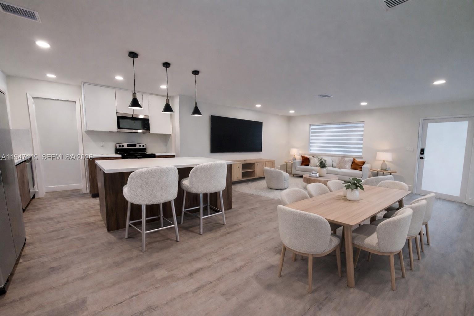 9202 NW 81st Court — photo 4
