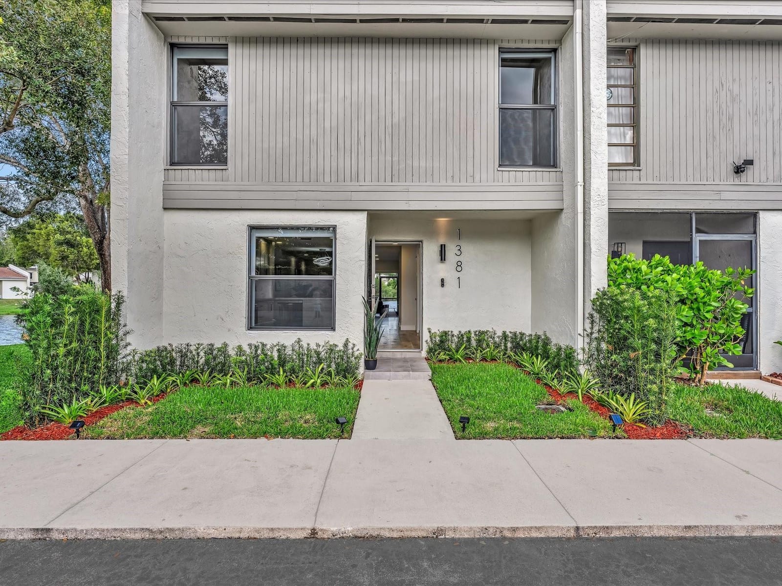 1381 NW 99th Avenue 172 — photo 3