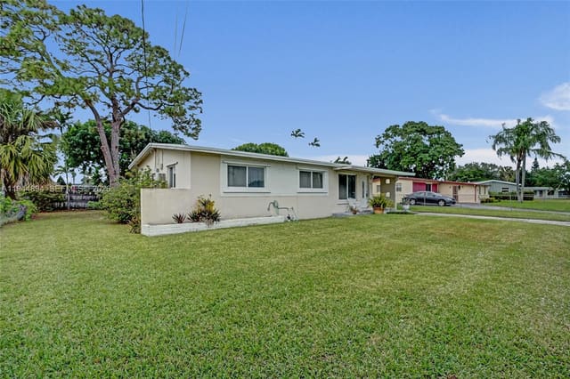 441 NW 33rd Terrace, sold in Browardale 1st, Lauderhill, FL