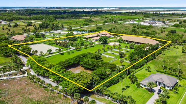 3287 Grande Road, sold in Deer Run, Loxahatchee, FL