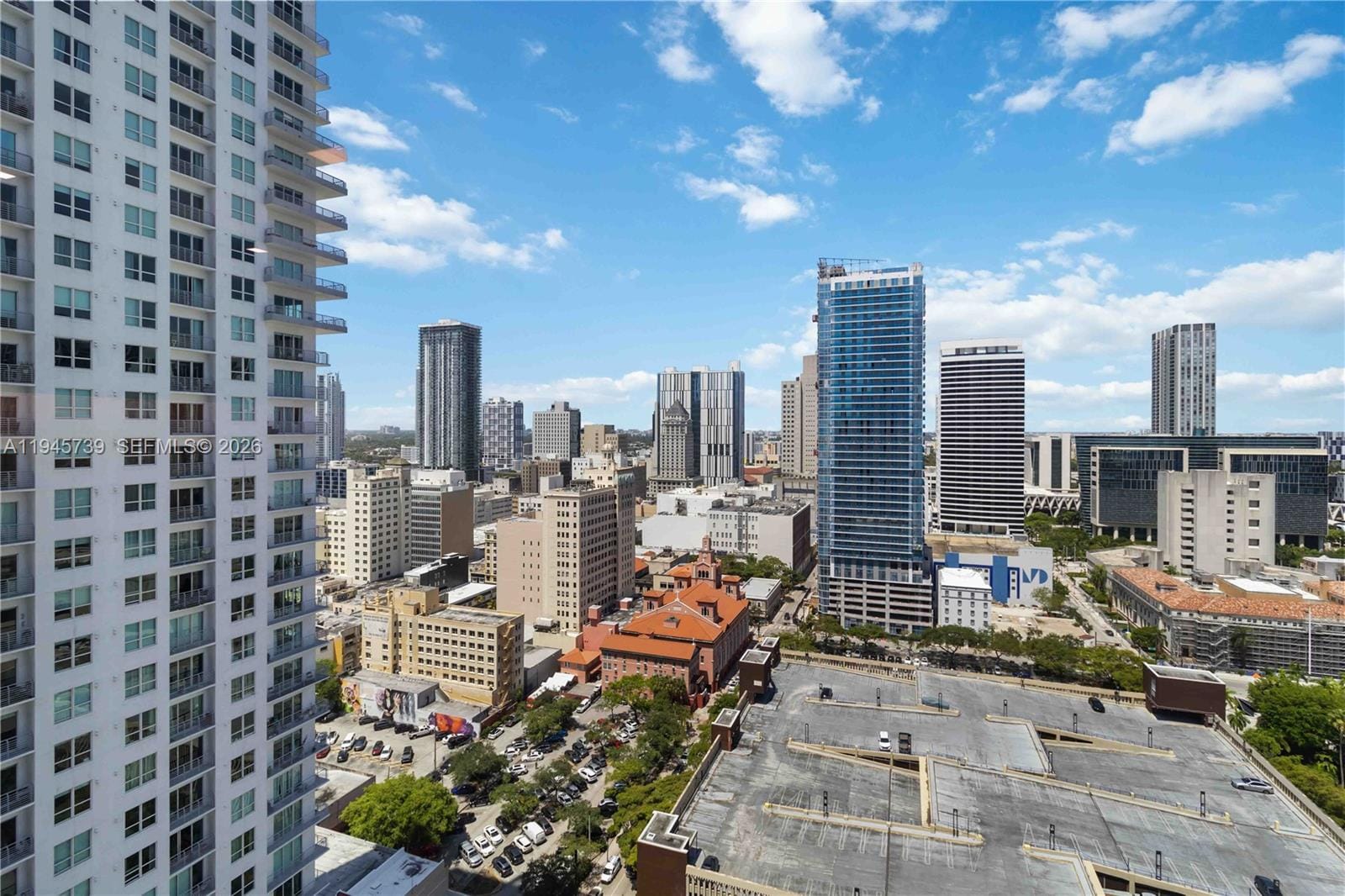 227 NE 2nd Street 2506, Miami, FL 33132 photo 23