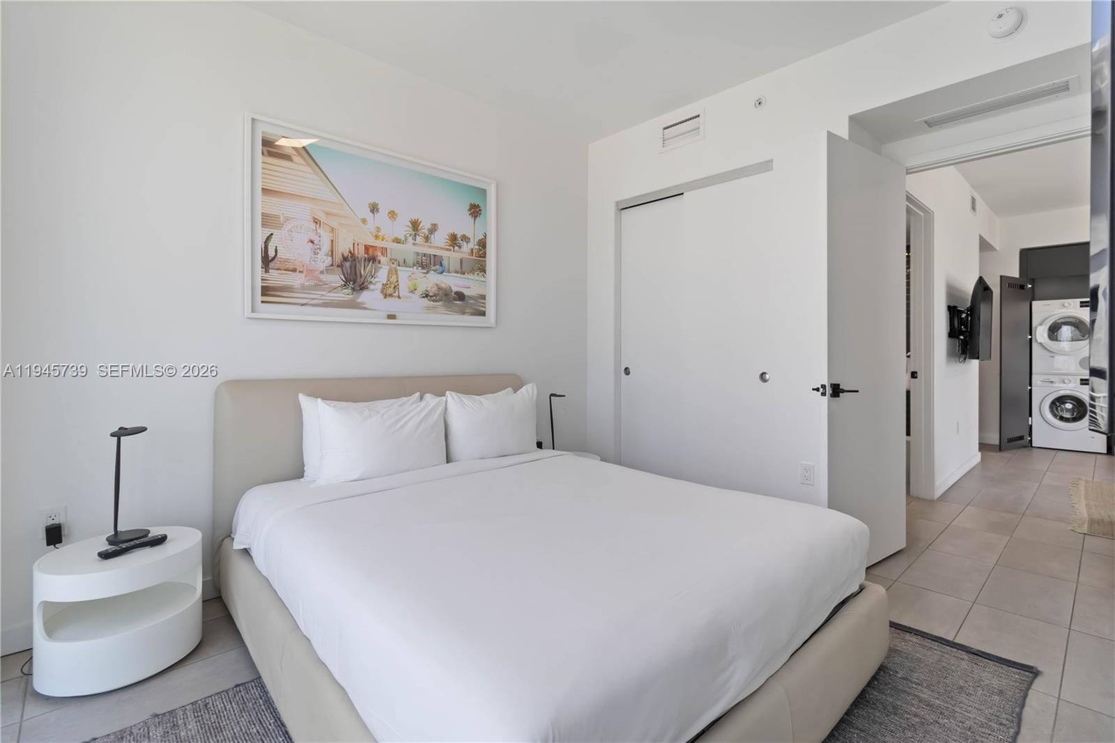 227 NE 2nd Street 2506, Miami, FL 33132 photo 8