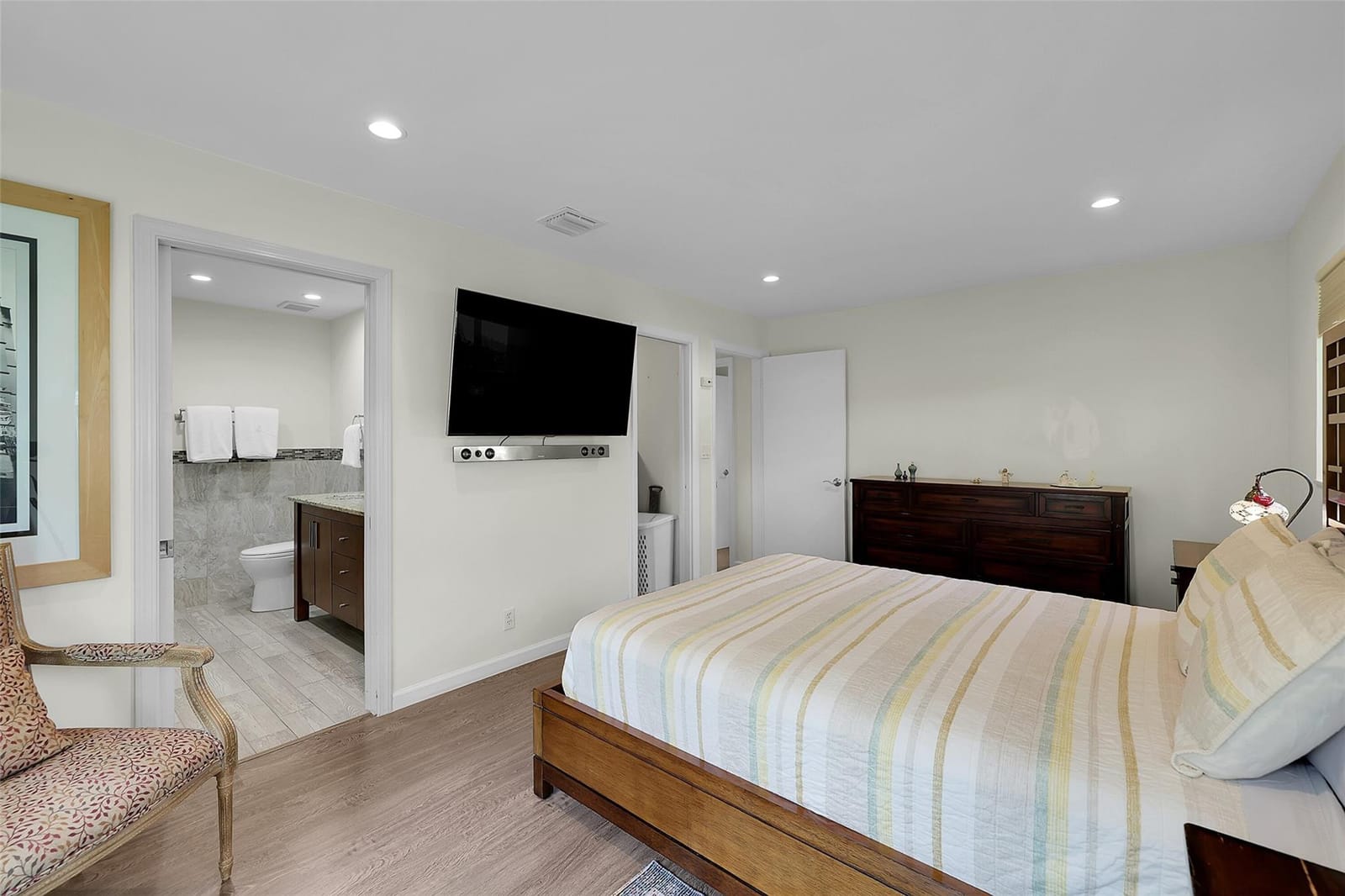 4300 NW 12th Drive — photo 11