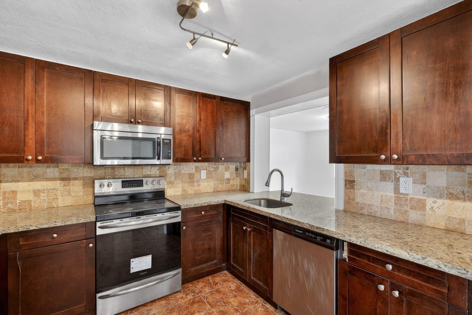 7908 Ramona Street — photo 10
