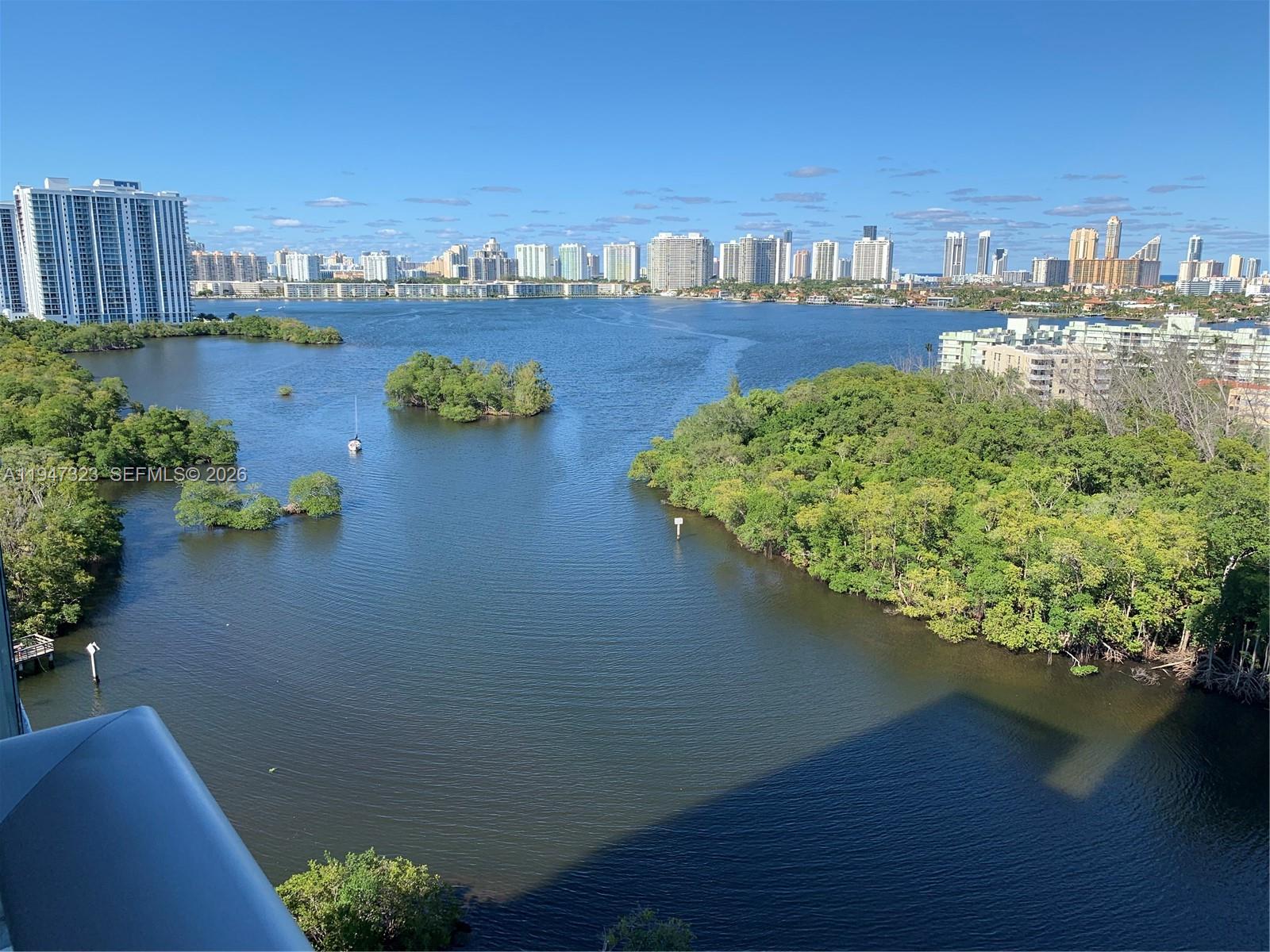 16385 Biscayne Boulevard 1417, North Miami Beach, FL 33160, North Miami Beach