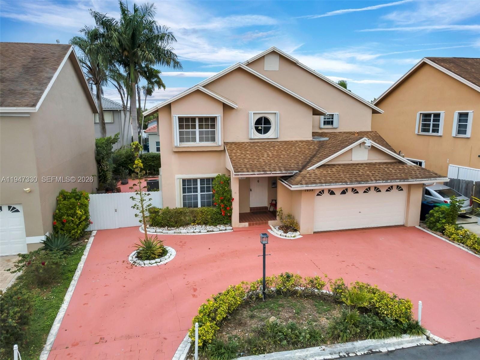 7833 NW 192nd Street, Hialeah, FL 33015 photo 2