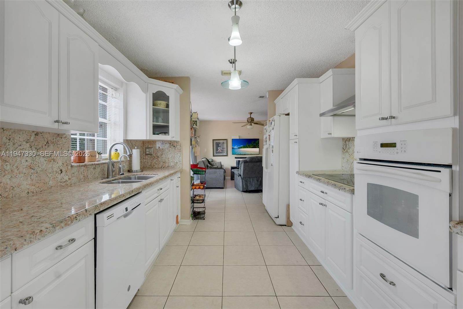 7833 NW 192nd Street, Hialeah, FL 33015 photo 12