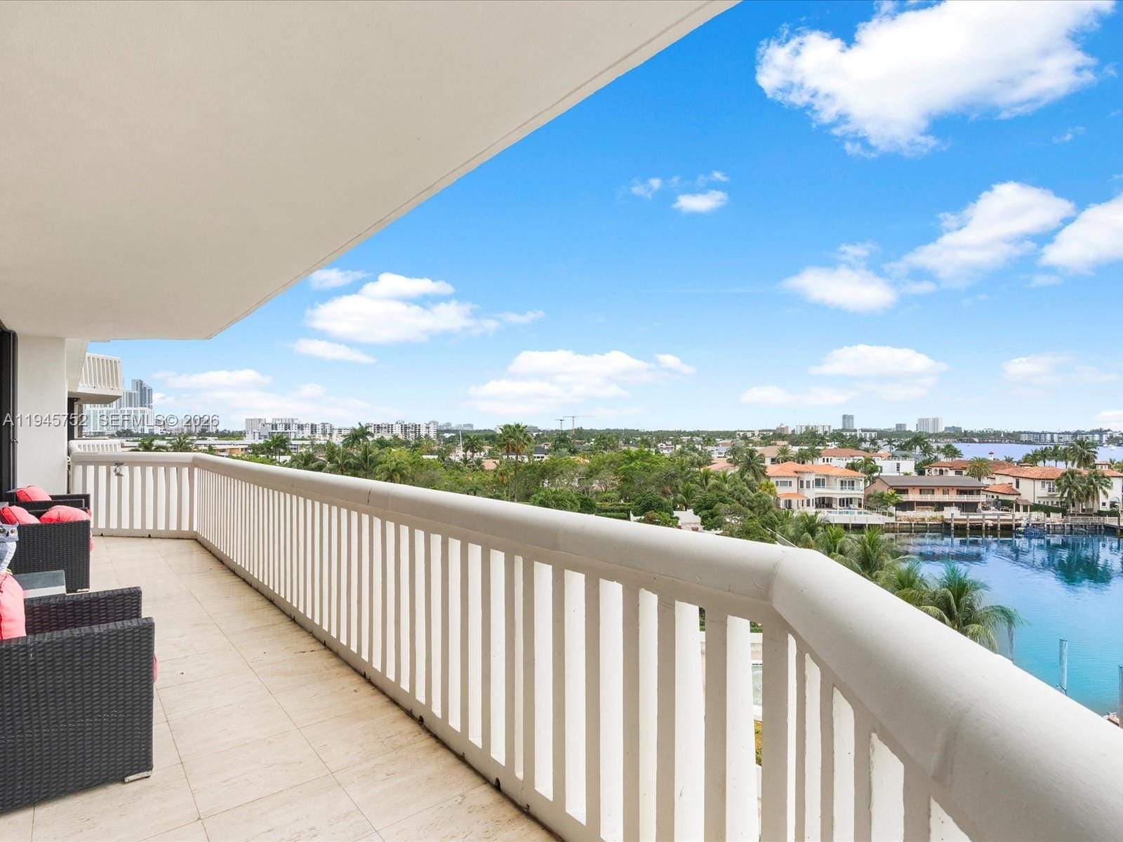 1000 W Island Boulevard 612, Aventura, FL 33160 photo 16