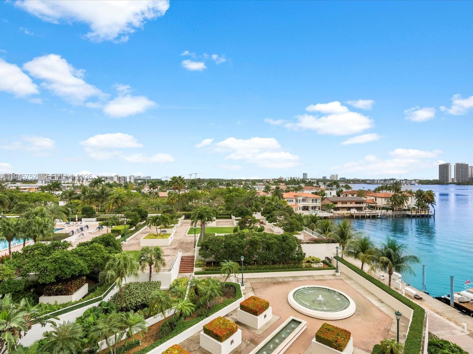 1000 W Island Boulevard 612, Aventura, FL 33160 photo 20