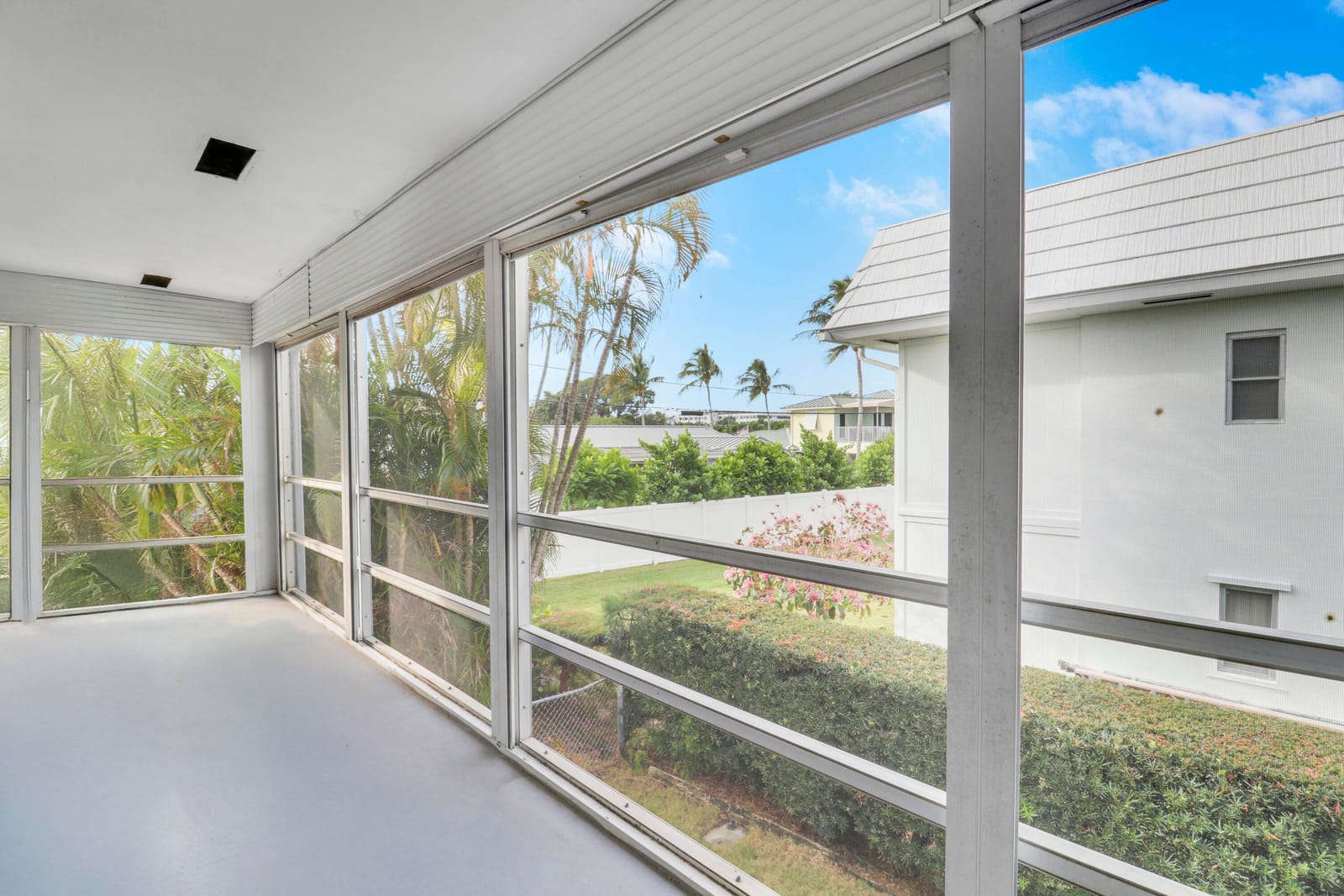 112 Yacht Club Drive 8, North Palm Beach, FL 33408 photo 19