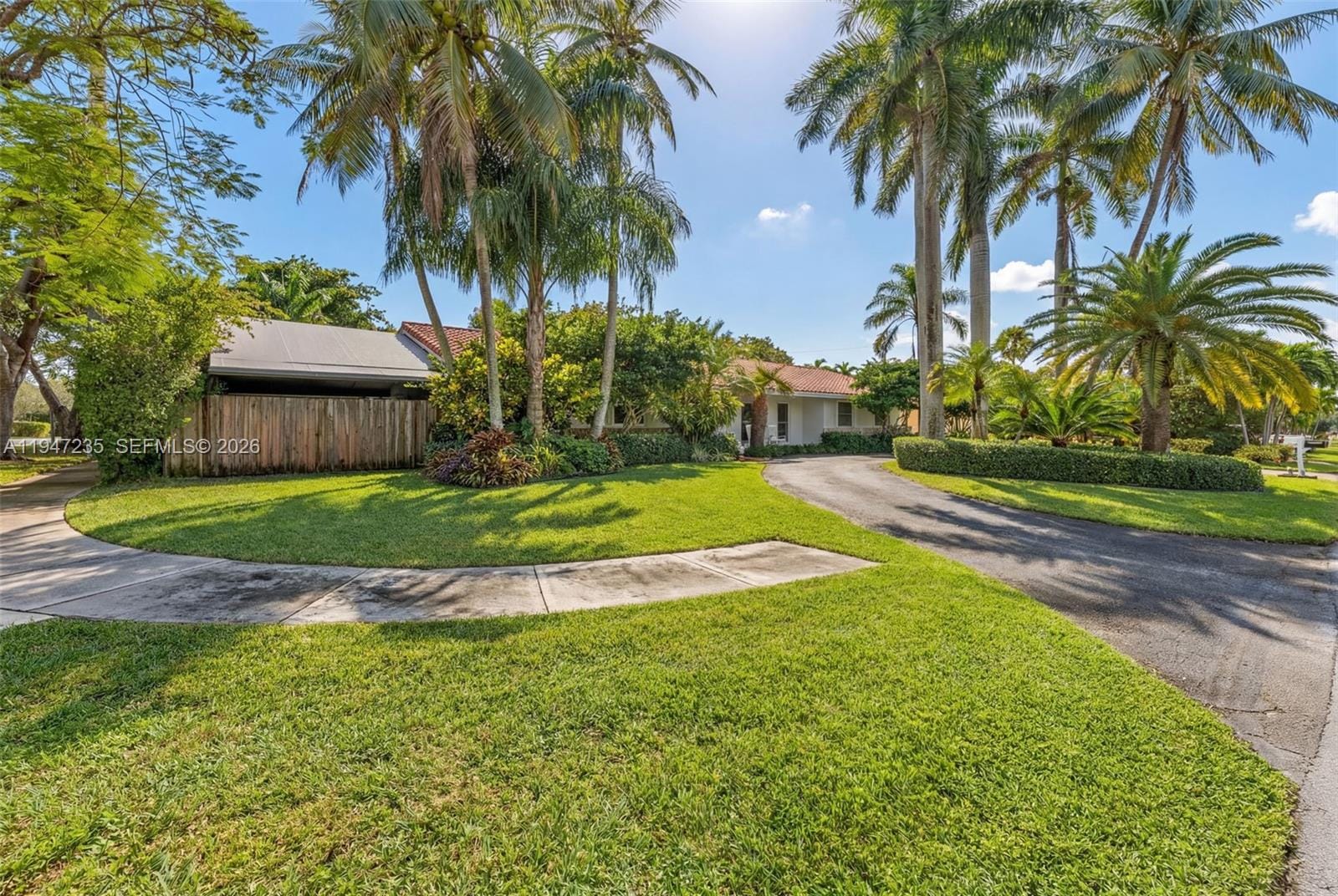8200 SW 185th Terrace, Cutler Bay, FL 33157 photo 4
