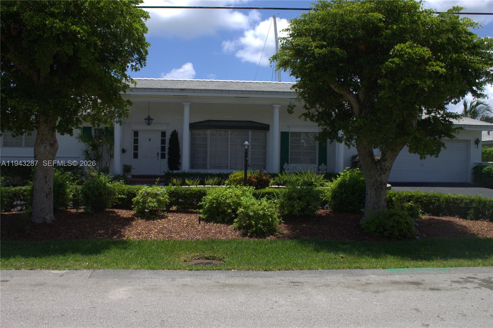 3440 NE 170th Street, North Miami Beach, FL 33160, North Miami Beach